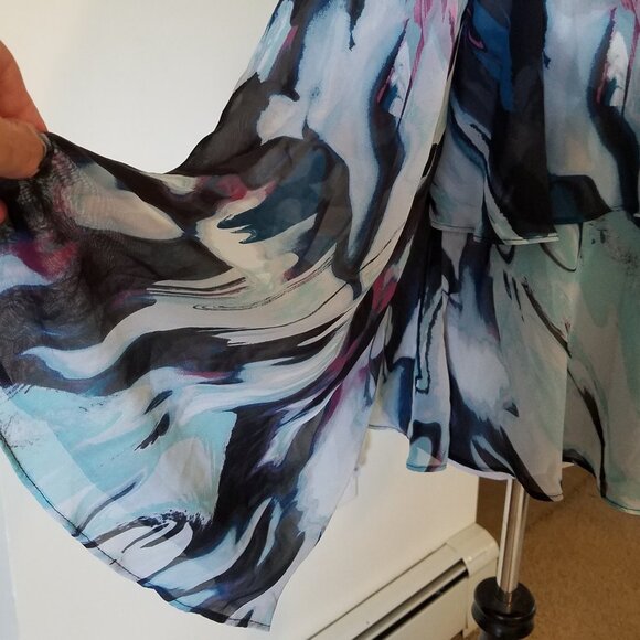 Jennifer Lopez shear ruffled top sz M - Picture 4 of 5